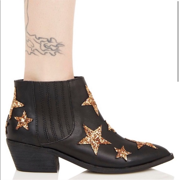 Chinese Laundry FAYME EMBELLISHED STAR BOOTIE - Picture 2 of 16